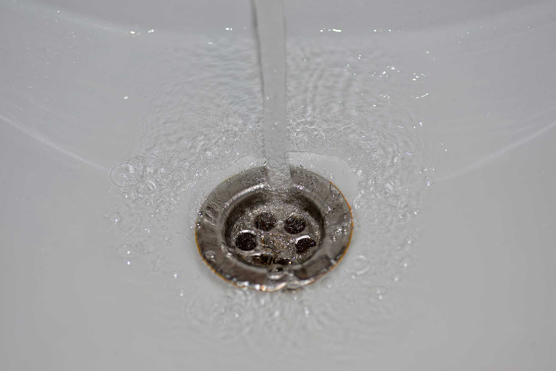 A2B Drains provides services to unblock blocked sinks and drains for properties in Crystal Palace.